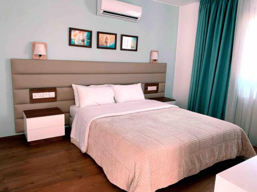 Victoria Suites 파포스 외부 사진